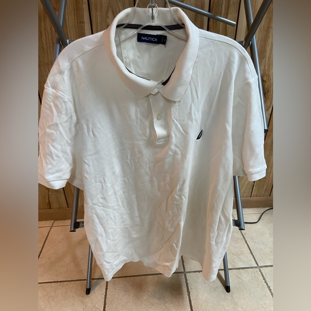 Men’s Nautica polo